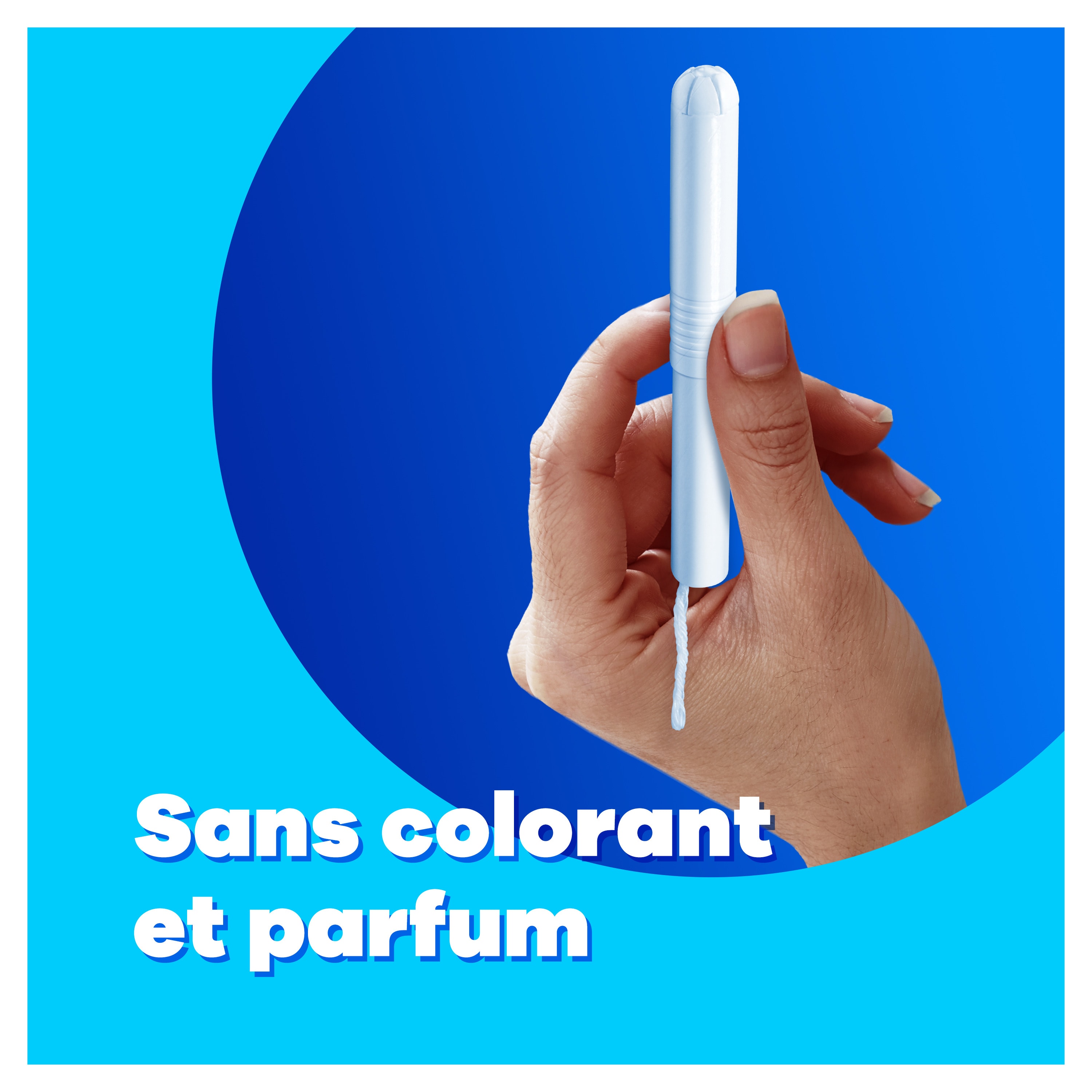 Sans colorant et parfum - image d'une main qui tient un tampon.
