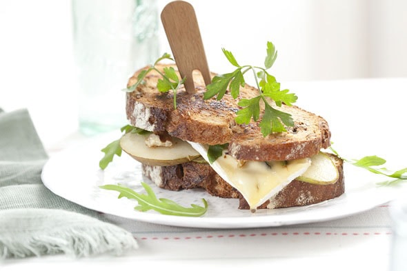 Croque-monsieur aux poires et fromage bleu