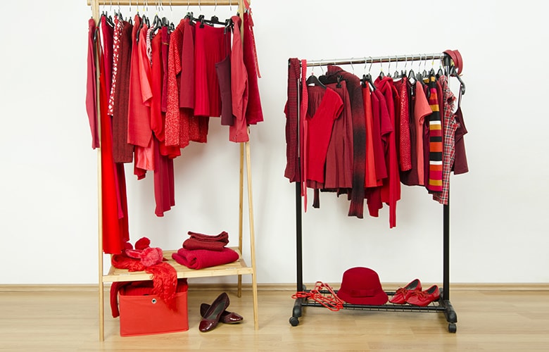 Τρία look που πρέπει οπωσδήποτε να υιοθετήσεις αυτές τις γιορτές